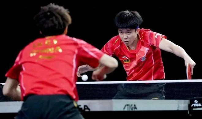 凭借冷静的 凭借冷静的